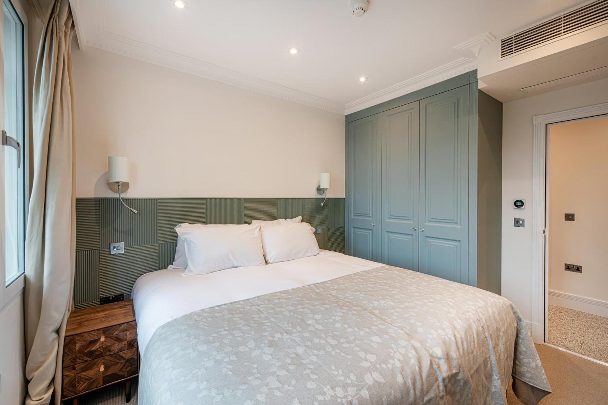 Apart-hotel Fountain House 5*
