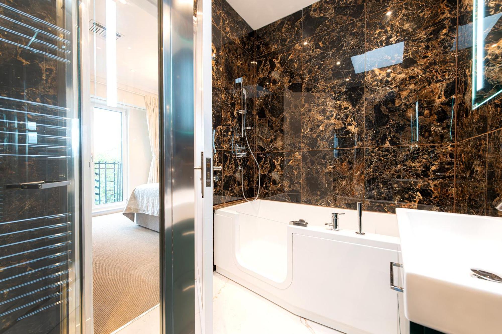 Fountain House - London