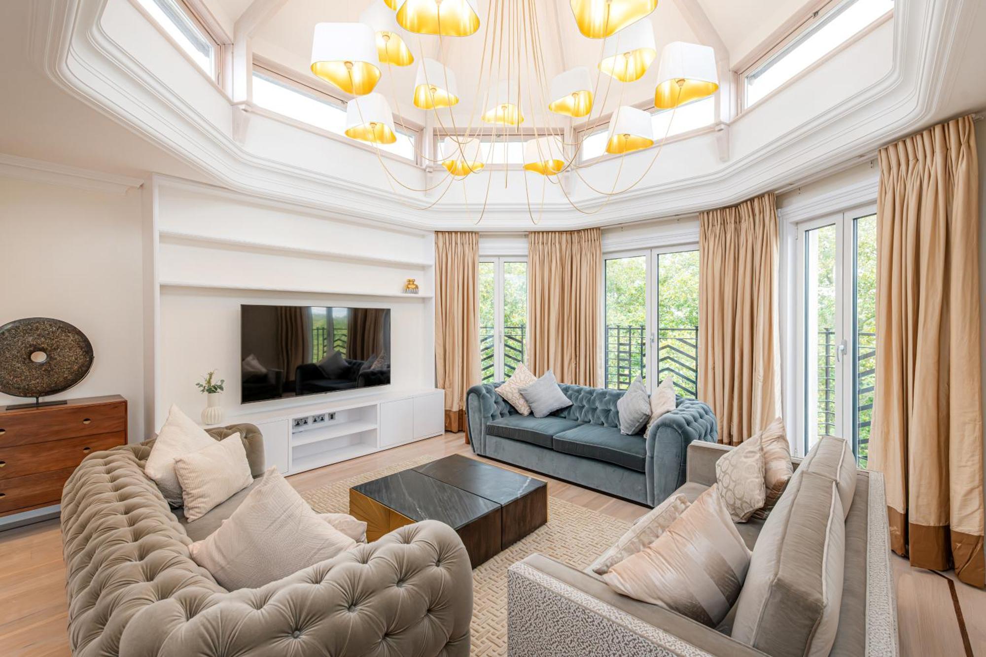 Fountain House -
