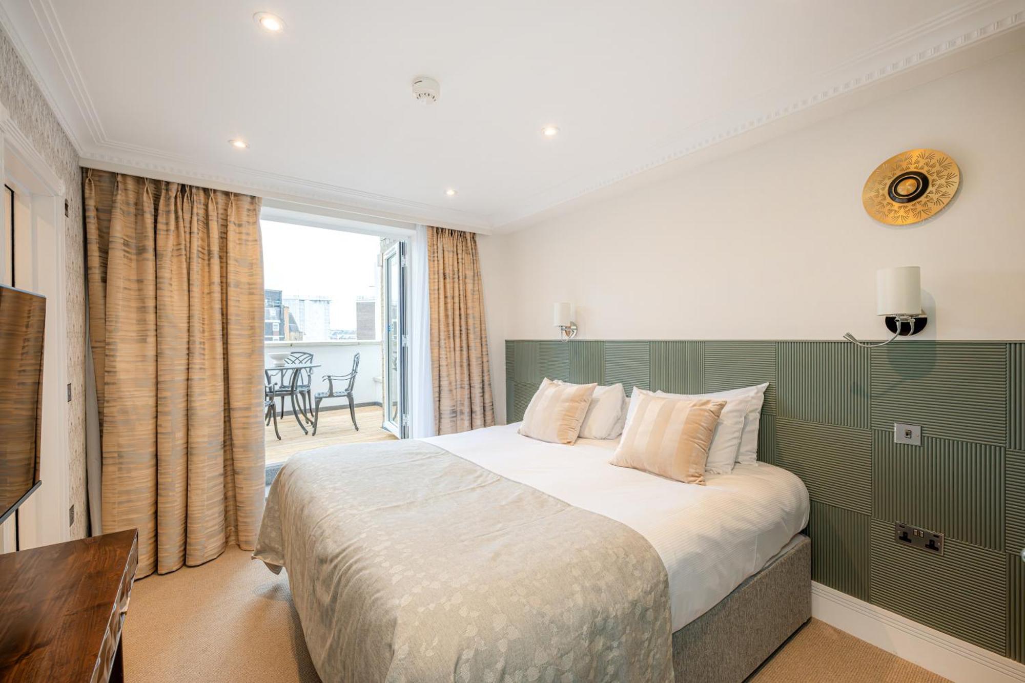 Apart-hotel Fountain House -