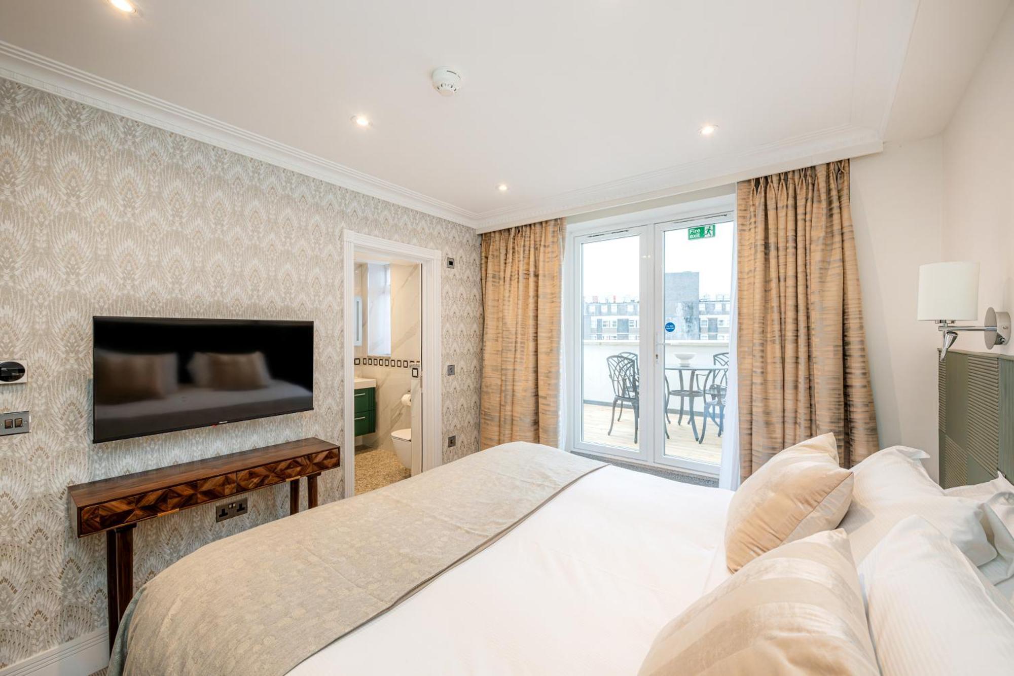 Apart-hotel Fountain House -