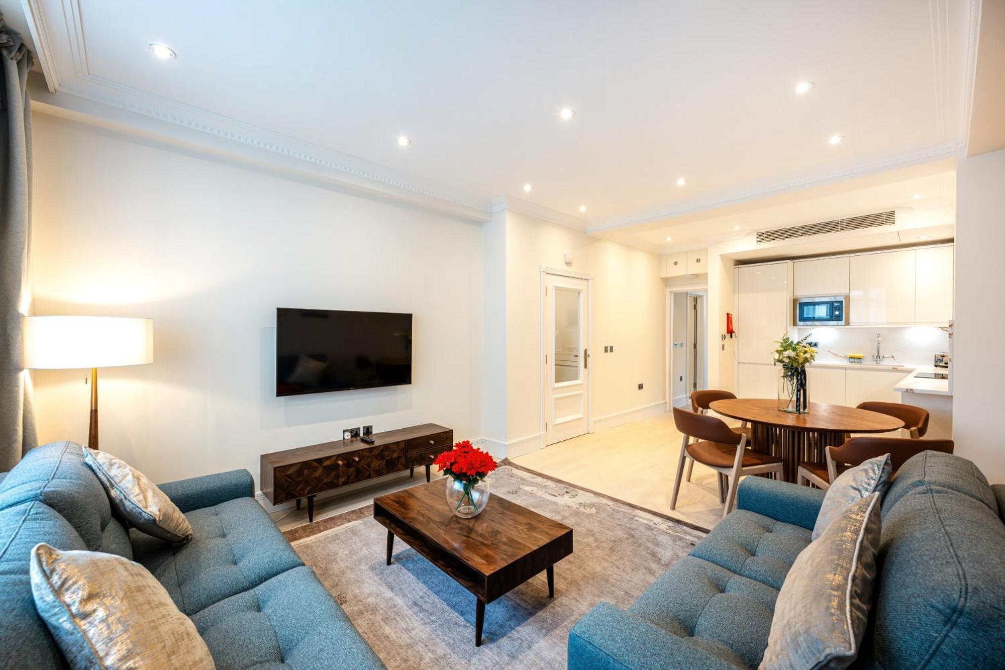 Apart-hotel Fountain House - 5*